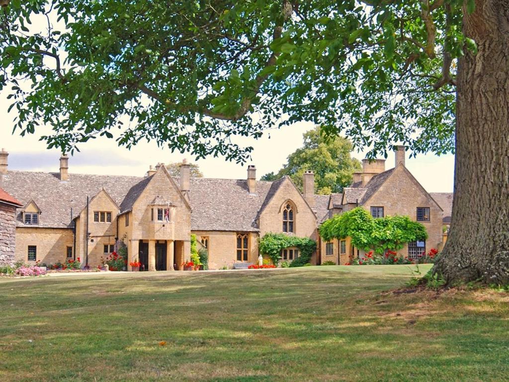 Abbots Grange Manor House (Adults Only) Ξενοδοχείο Μπρόντγουεϊ Εξωτερικό φωτογραφία